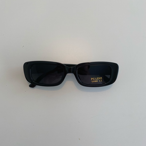 Trendy Polarized Sunglasses - Picture 2 of 3